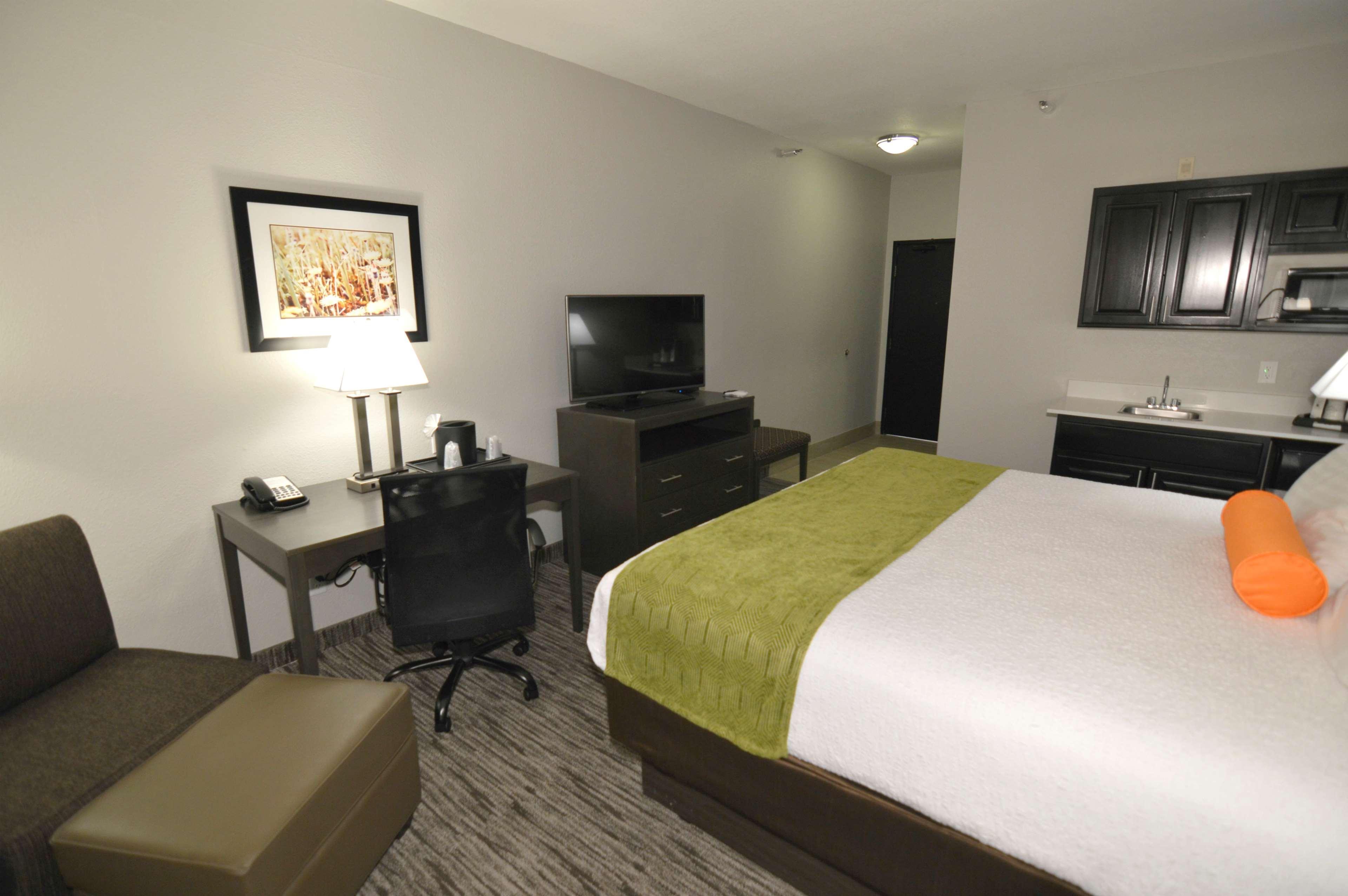 Best Western Plus Liberal Hotel & Suites Exteriör bild