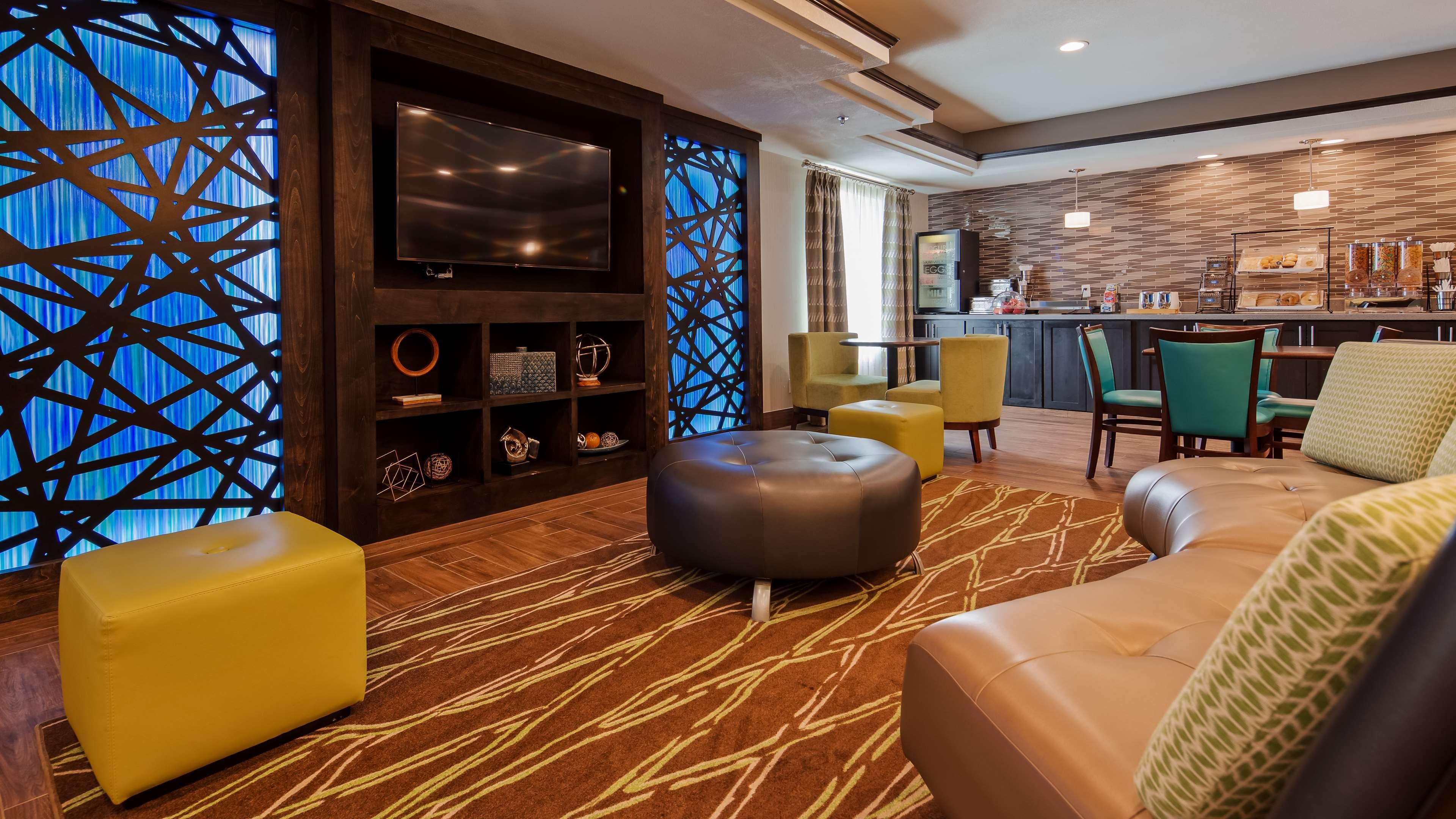 Best Western Plus Liberal Hotel & Suites Exteriör bild