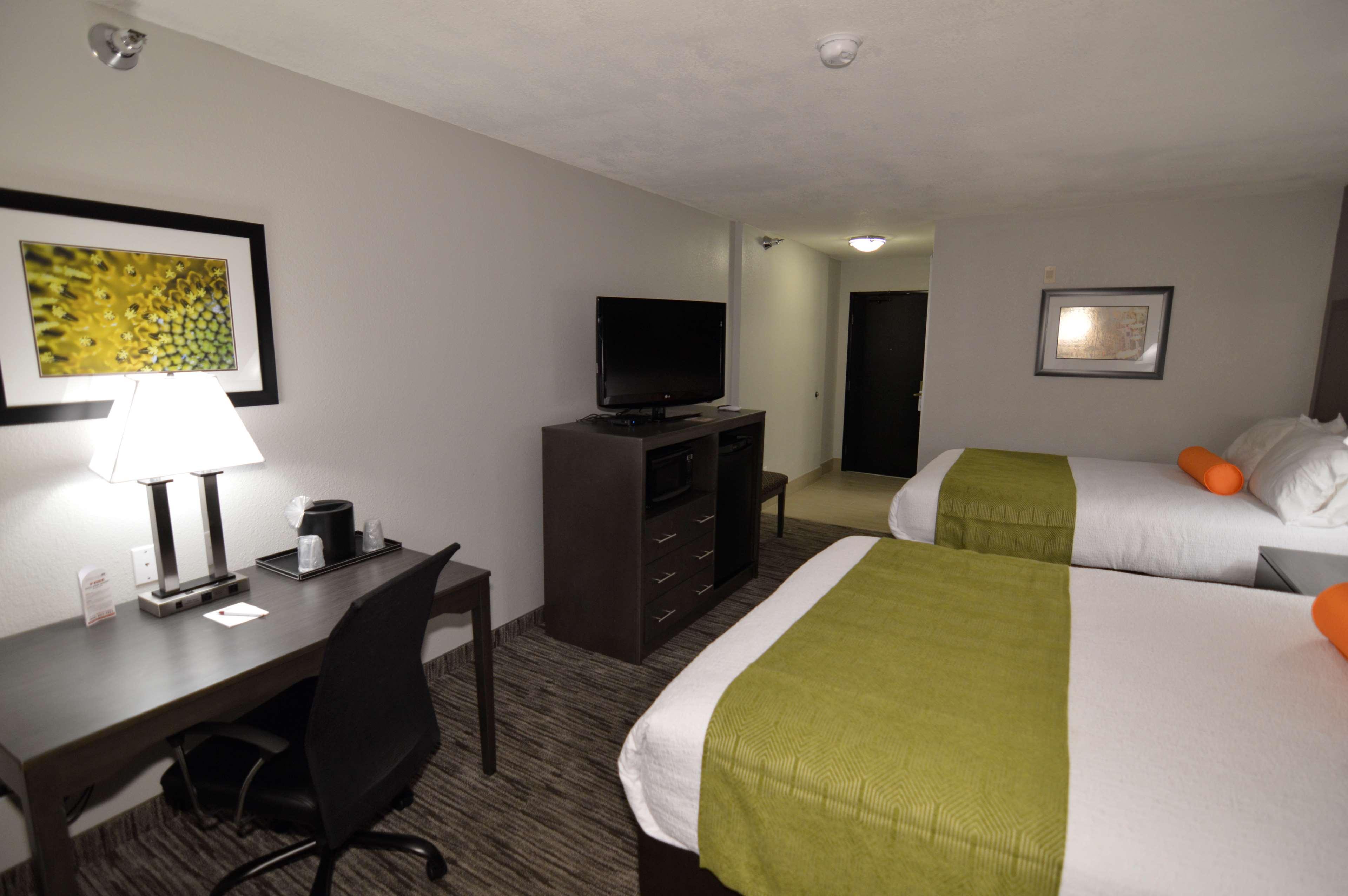 Best Western Plus Liberal Hotel & Suites Exteriör bild