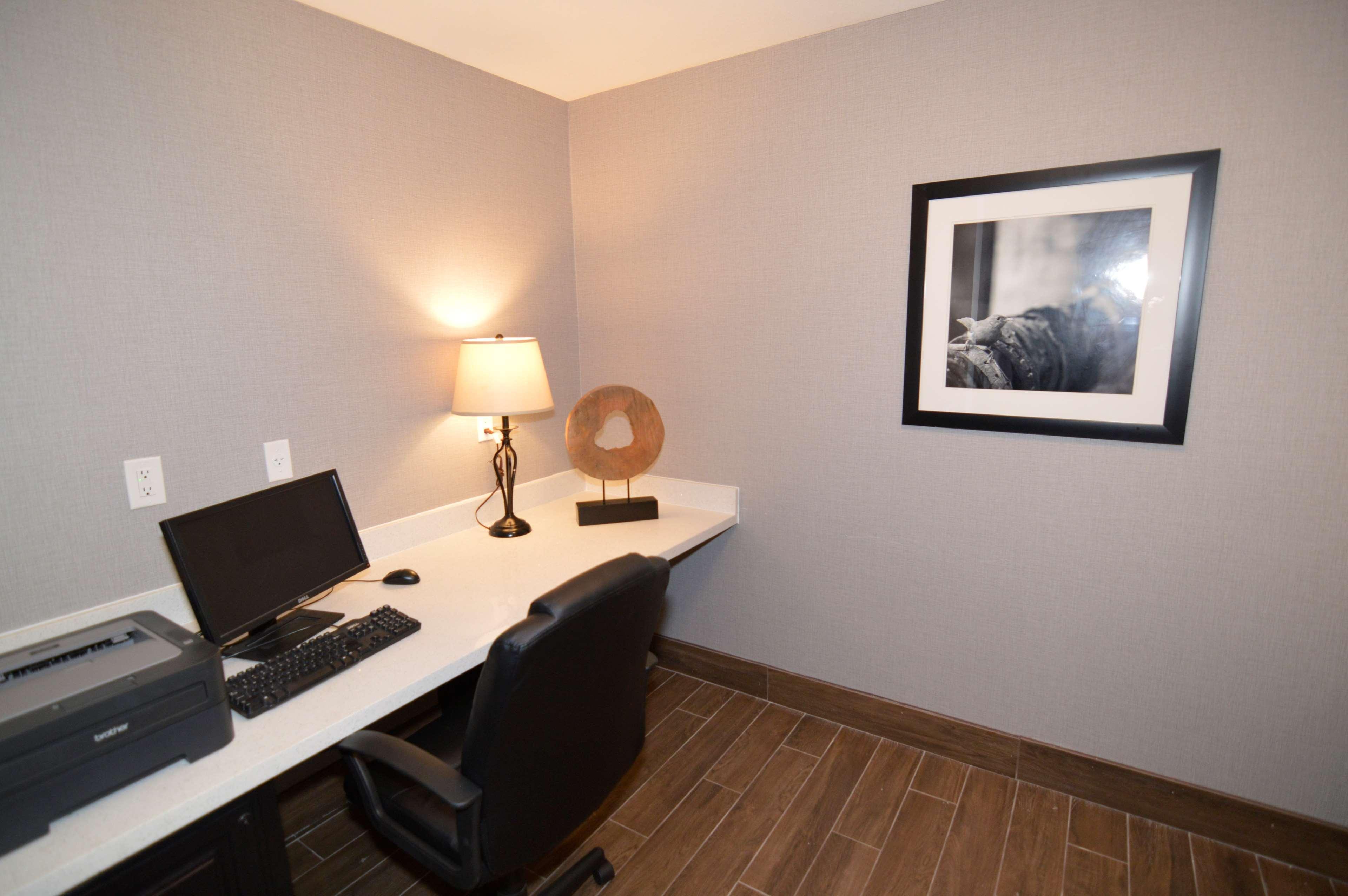Best Western Plus Liberal Hotel & Suites Exteriör bild